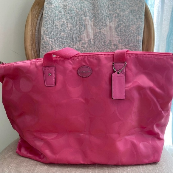 coach signature getaway package nylon weekender bag + nylon makeup bag - Picture 2 of 9